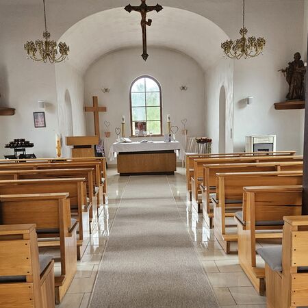 Unsere Friedenskapelle, Innenansicht