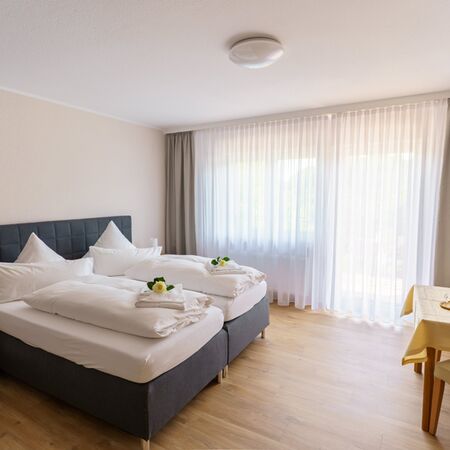 Doppelzimmer mit Balkon