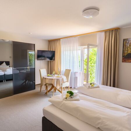 Doppelzimmer mit Balkon