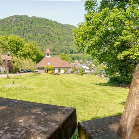 Sonnenwiese oberhalb Kapelle